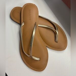 Old Navy Women's Brown and Gold Sandals